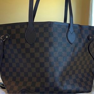 Checkered tote
